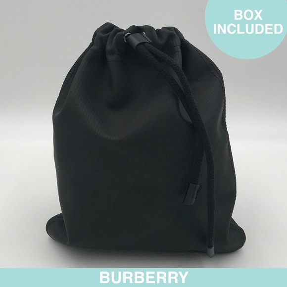 Auth Burberry black bag with hidden check print - Picture 1 of 8